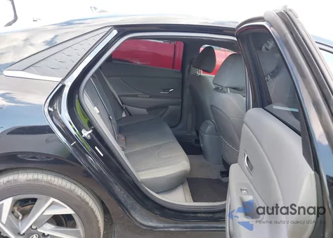 2024 Hyundai Elantra Sel z USA, uszkodzony, nr VIN KMHLS4DG5RU699083